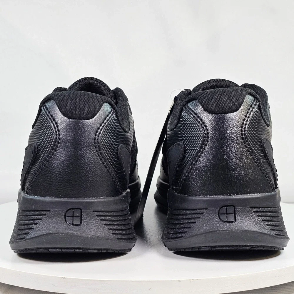 Shoes For Crews Liberty Black Slip Resistant Work Sneakers Women 6.5 HSV10-01/26